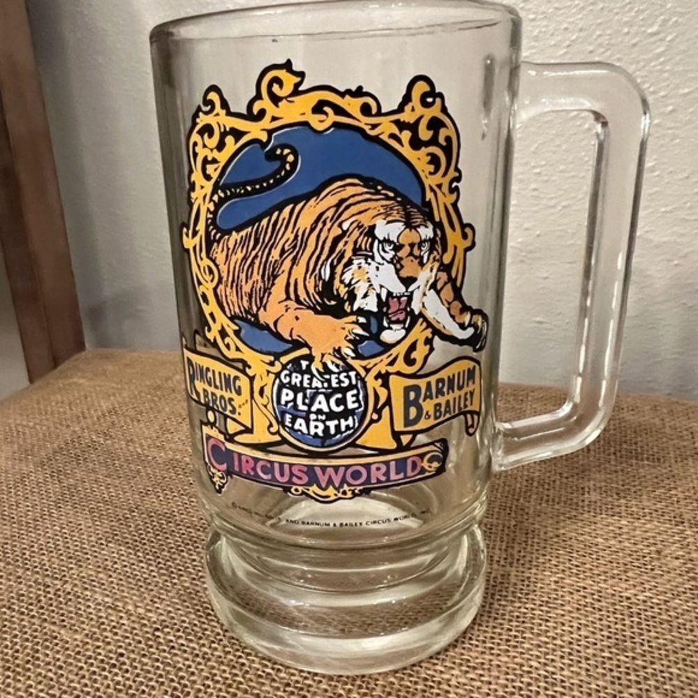 Ringling Bros and Barnum & Bailey Circus World Glass Mug